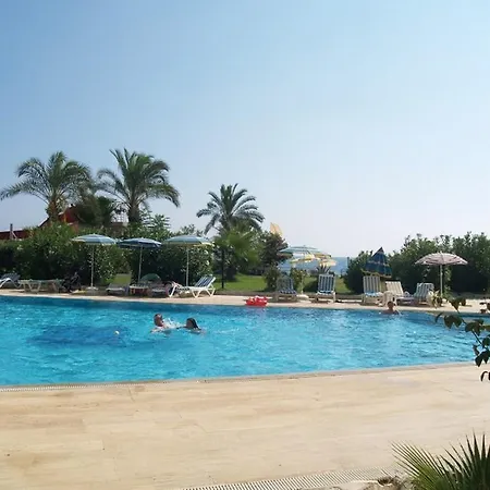 Royal 5 Mutlu Apartment