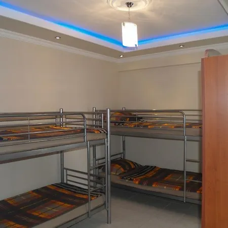 Royal 5 Mutlu Apartment *