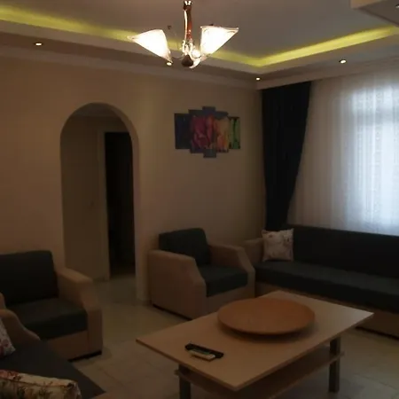 Royal 5 Mutlu Apartment